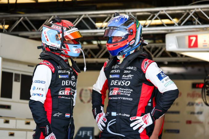 FIA World Endurance Championship WEC Lone Star Le Mans 2025 Circuit of the Americas Austin Texas USA Toyota GR010 Hybrid Nyck de Vries Foto 1