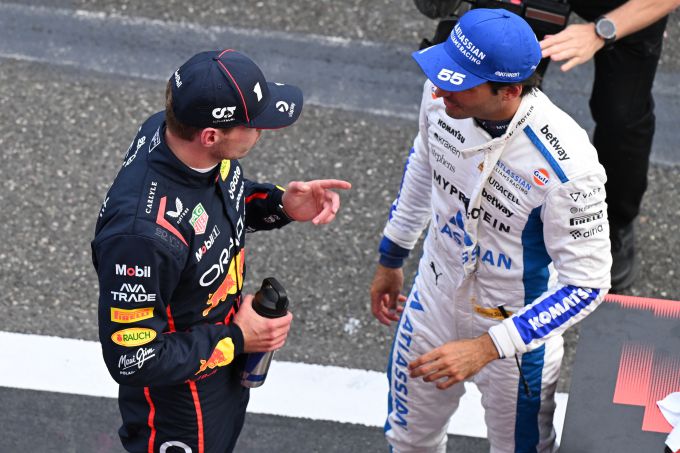 Carlos Sainz F1 Max Verstappen