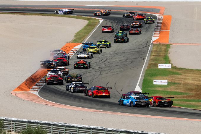GT World Challenge powered by AWS Sprint Cup 2025 Valencia Foto ???