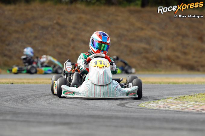 Tren van Melick viert eerste podium met driedubbele tweede plaats in Eindhoven