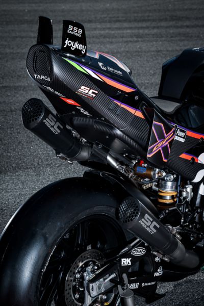 Aprilia Racing presenteert de RSV4 X-GP