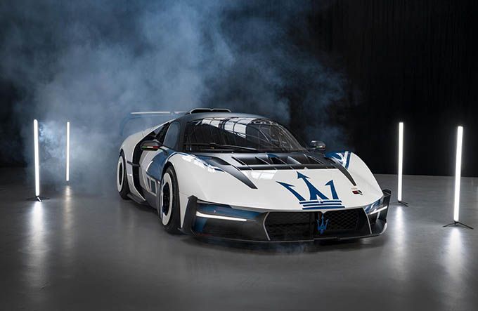 _MCXtrema_Delivery_Maserati_Modena