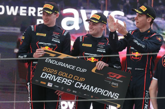 GT World Challenge Endurance Cup Barcelona 2025 press-members-gallery Chris Lulham Harry King Thierry Vermeulen Gold Cup-kampioen 2025