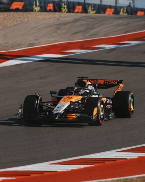 Osacr Piastri F1 McLaren null