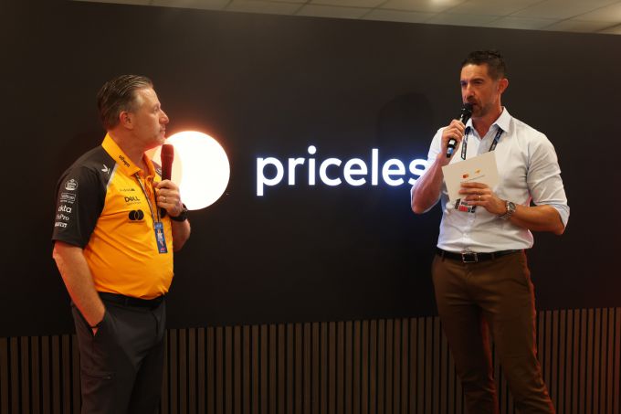 Zak Brown Lando Norris Oscar Piastri Hamilton Alonso