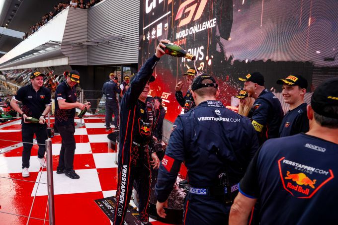 GT World Challenge Endurance Cup Barcelona 2025 press-members-gallery feest bij Verstappen.com Racing