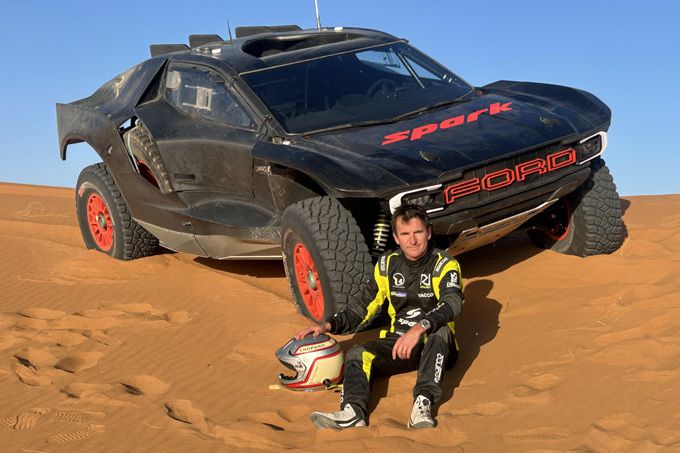 Romain Dumas gaat de Dakar aan in de Ford Raptor T1+