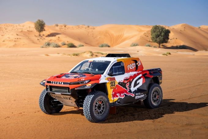 TOYOTA GAZOO Racing W2RC (TGR W2RC) FIA World Rally-Raid Championship Toyota DKR GR Hilux