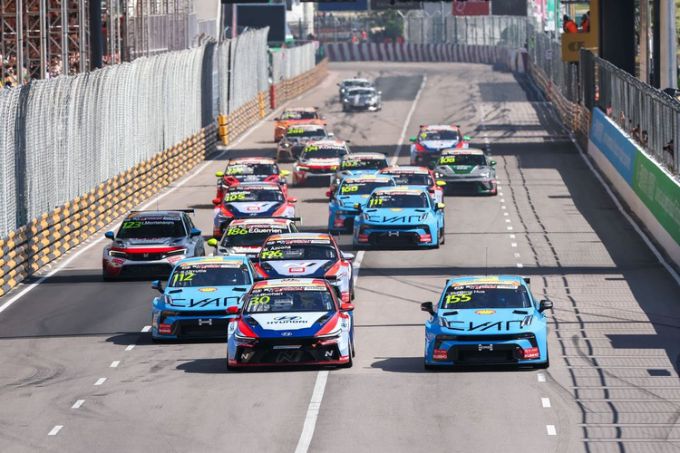 FIA TCR World Tour Macau 2025 Lynk & Co Cyan Racing Bron foto Cyan 1