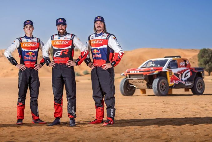 TOYOTA GAZOO Racing W2RC (TGR W2RC) FIA World Rally-Raid Championship Toyota DKR GR Hilux