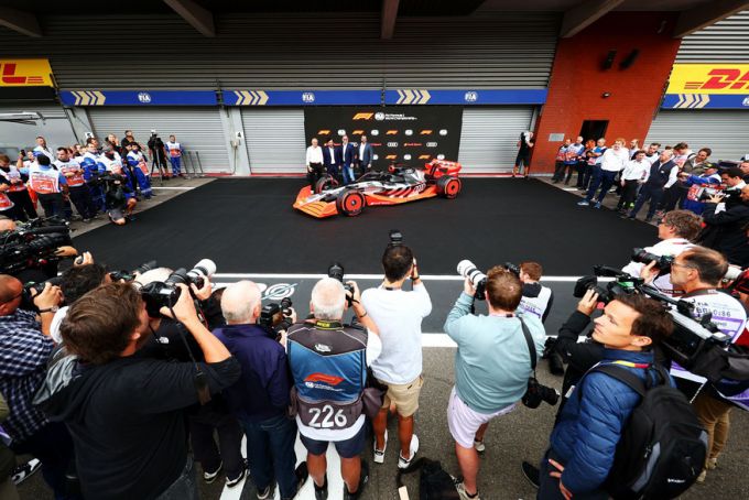 Audi F1 Concept Foto 13