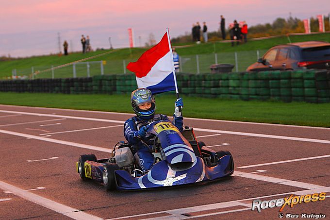 Kayne Ince in debuutjaar kampioen NXT GP in schakelklasse!