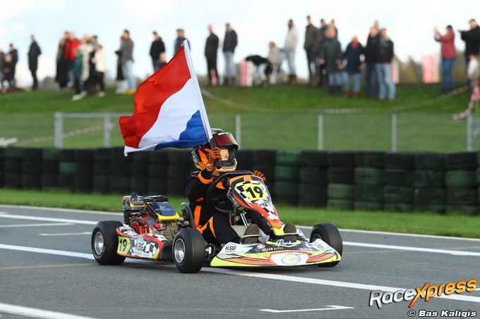 Karttalent Tim Frederiks (11) pakt kampioenschap in Parolin Rocky
