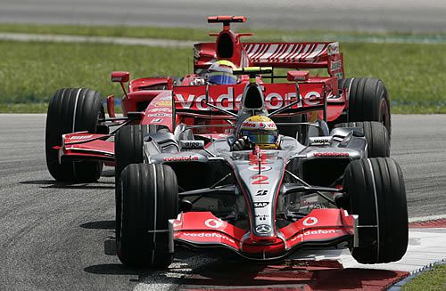 Hamilton en Massa in Maleisië in 2008