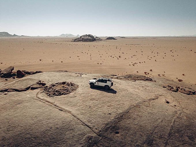 -Defender_Dakar_Recce