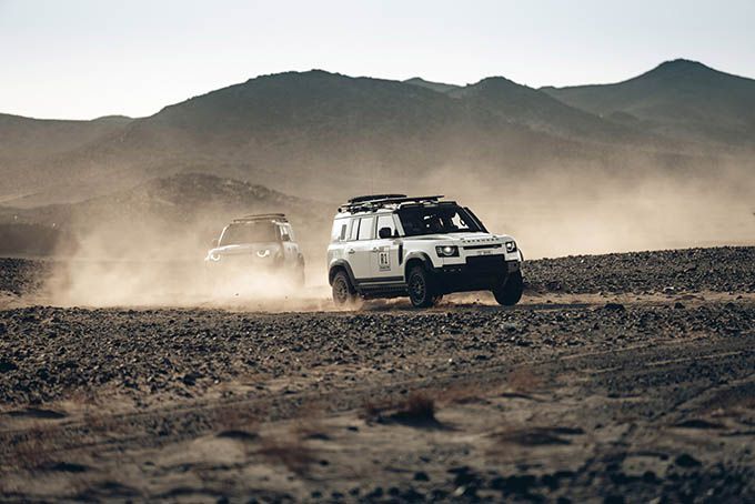 -Defender_Dakar_Recce