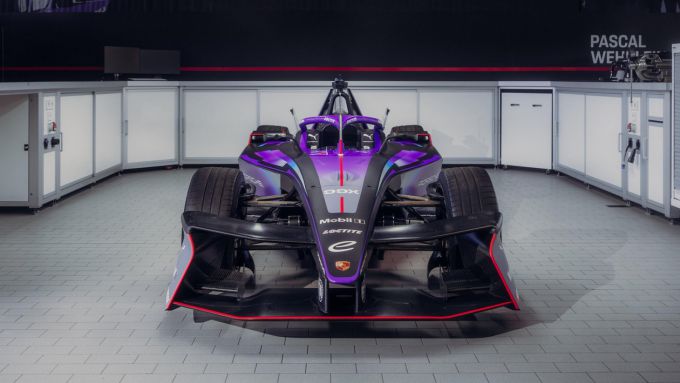 Porsche Motorsport Night of Champions in Stuttgart Foto 14