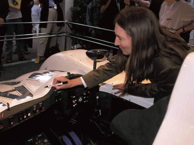 BMW Art Car World Tour ADI Design Museum Milaan