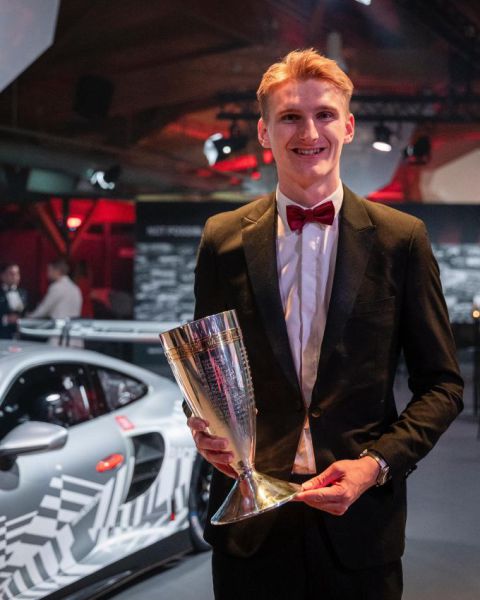 Porsche Motorsport Night of Champions in Stuttgart Foto 6 Loek Hartog