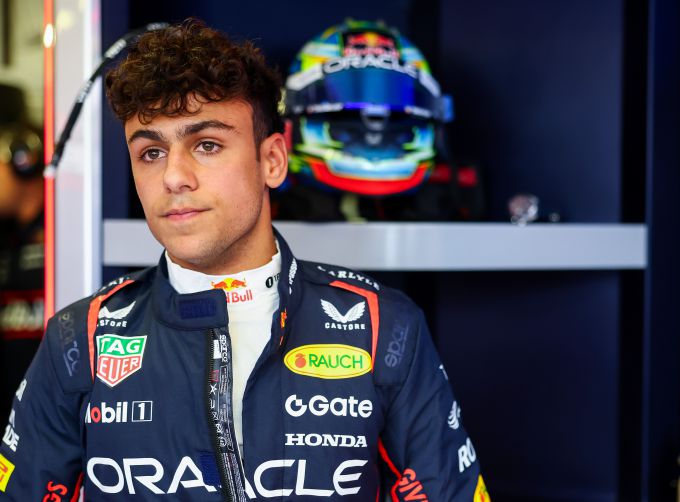 Afzwaaiende Helmut Marko krijgt veel lof: “Geloofde in mij toen anderen dat niet deden”