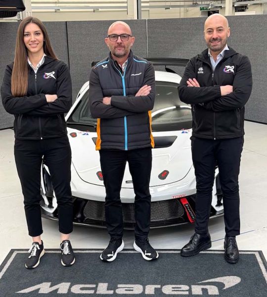 RaptorEng_McLaren2026_Maserati_Sanna_e_Palma_at_Woking_McLaren_HQ