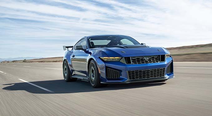 Mustang_Dark_Horse_SC_Track_Pack