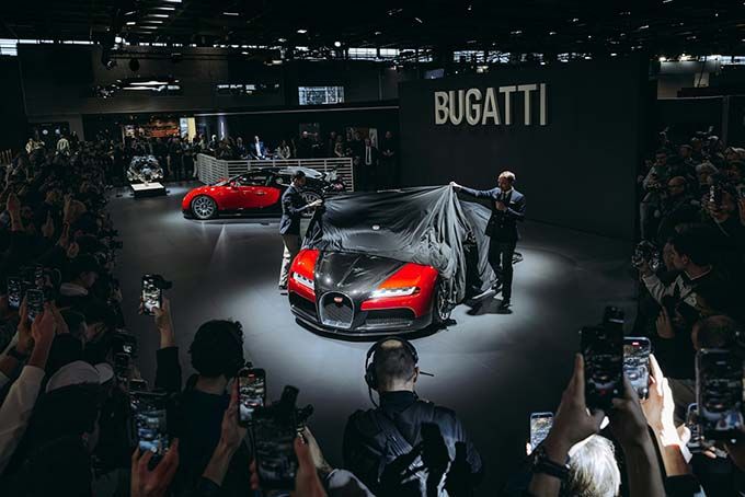 bugatti-solitaire-retromobile