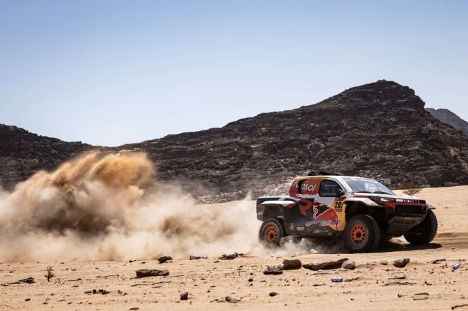 Dakar Rally Toyota Gazoo Racing W2RC-team (TGR W2RC) blufpoker 8e etappe Foto 18