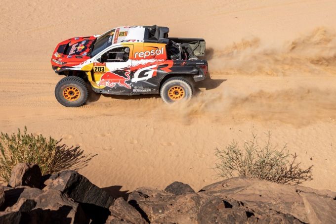 Dakar Rally Toyota Gazoo Racing W2RC-team (TGR W2RC) blufpoker 8e etappe Foto 1