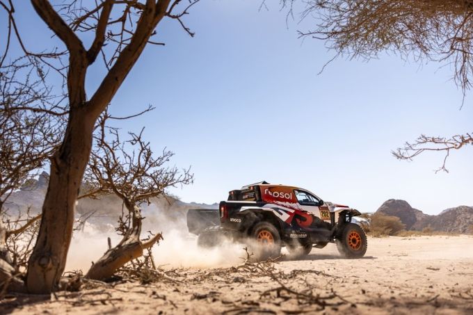 Dakar Rally Toyota Gazoo Racing W2RC-team (TGR W2RC) blufpoker 8e etappe Foto 4