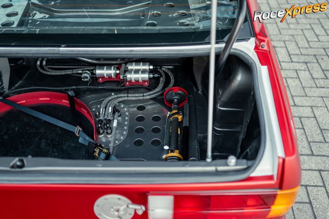 BMW M3 E30 van Jos Verstappen vanuit alle hoeken