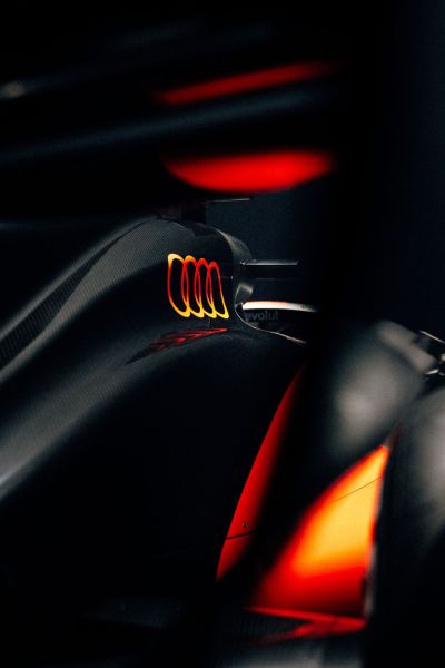 Audi logo achterzijde Audi R26 F1 auto