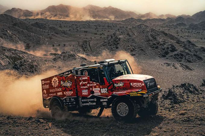 Loprais moest maandag genoegen nemen met de vijfde plaats