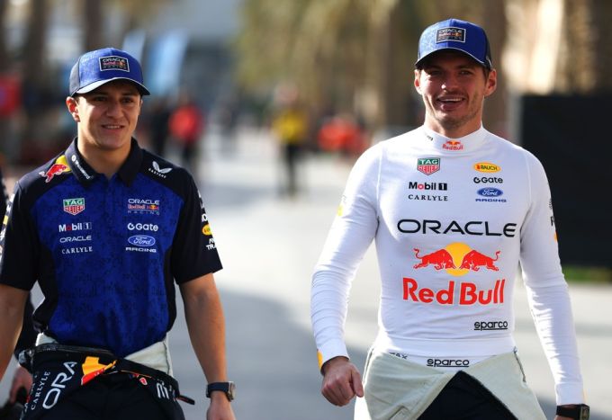 Tweede pre-season test Bahrain International Circuit in Sakhir 18 - 20 februari 2026 Isack Hadjar en Max Verstappen