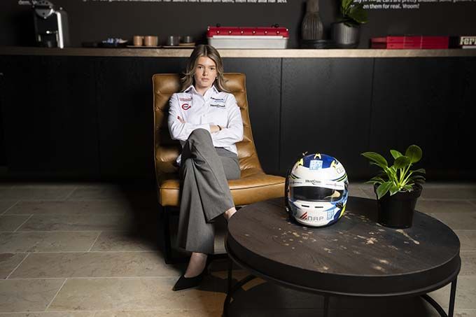 Gebhard_Motorsport_Emma_Wigroth