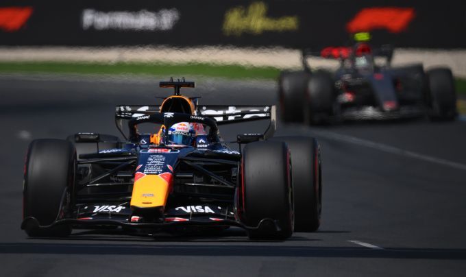 Max Verstappen F1 Red Bull actie voorzijde