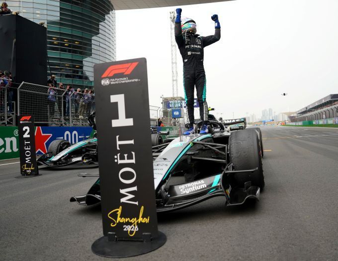 Mercedes_1-2_GP_China_2026
