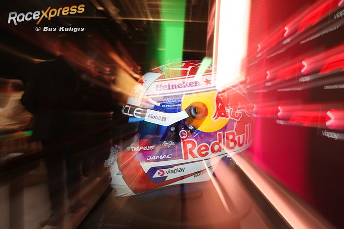 Max Verstappen helm F1 Red Bull Viaplay Heineken