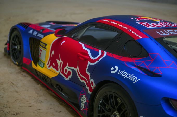 Max Verstappen Mercedes AMG GT3