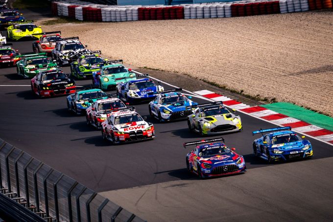 Max Verstappen NLS Nurburgring 2026 Mercedes-AMG GT3