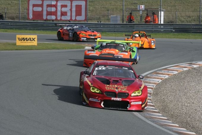 FOTO'S - Succesvolle seizoensopening van de Supercar Challenge met de V-Max Voorjaarsraces op Circui