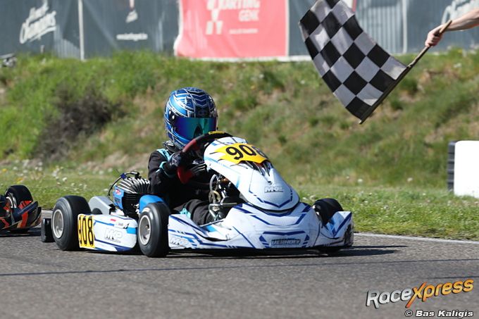 Jamal Smaili naar podium in Genk