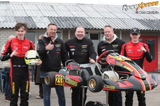 Karter Ties Hermus pakt dagklassement in NXT GP broer Timo meldt zich ook voorin