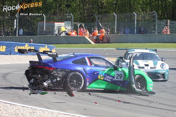 Jesse Polderdijk crash op Spa in Porsche Carrera Cup Benelux
