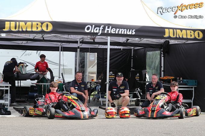 Voor Ties en Timo Hermus betekent racen alles! Zege Ties in Senior Nationaal bij NXT GP in Assen