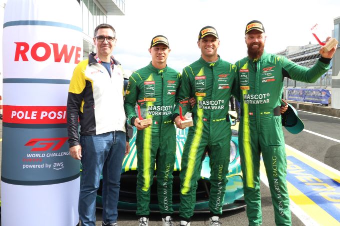 Comtoyou Racing pakt cruciale pole op Nürburgring en zet titelstrijd meteen onder maximale spanning + UITSLAG