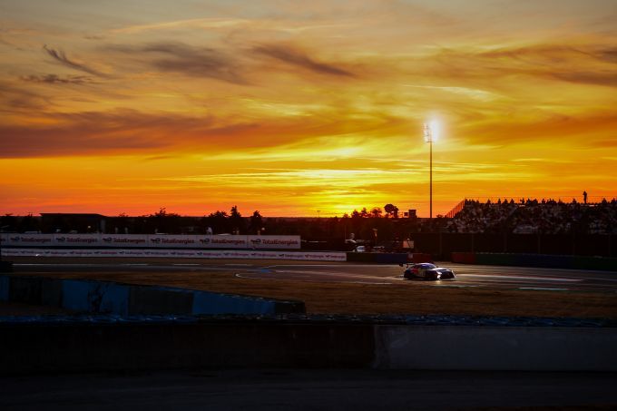 GT World Challenge 2026 FP1 & FP2 Sprint Cup-weekend Magny Cours #3 Mercedes-AMG Team Verstappen Racing foto 15