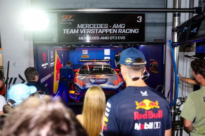 GT World Challenge 2026 FP1 & FP2 Sprint Cup-weekend Magny Cours #3 Mercedes-AMG Team Verstappen Racing foto 16