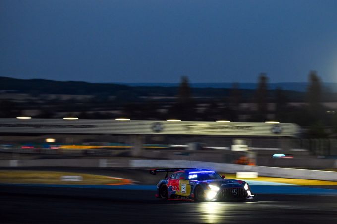 GT World Challenge 2026 FP1 & FP2 Sprint Cup-weekend Magny Cours #3 Mercedes-AMG Team Verstappen Racing foto 21