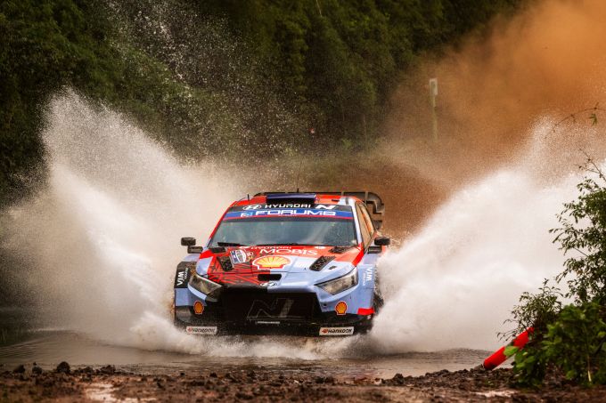 FIA WRC Rally del Paraguay 2026 Hayden Paddon Hyundai foto 3